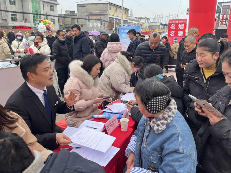 大觀區(qū)“春風(fēng)行動(dòng)”送崗下鄉(xiāng)，精準(zhǔn)服務(wù)點(diǎn)亮鄉(xiāng)村振興新引擎